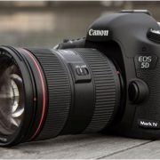 Canon EOS 5D Mark IV