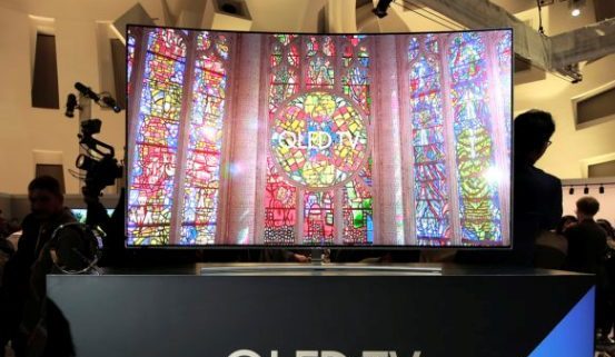 CES 2017: Samsung presenta i nuovi TV QLED