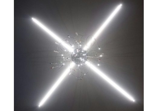 Segui i nostri consigli su come illuminare la tua stanza con la ... Strisce led per illuminare una stanza