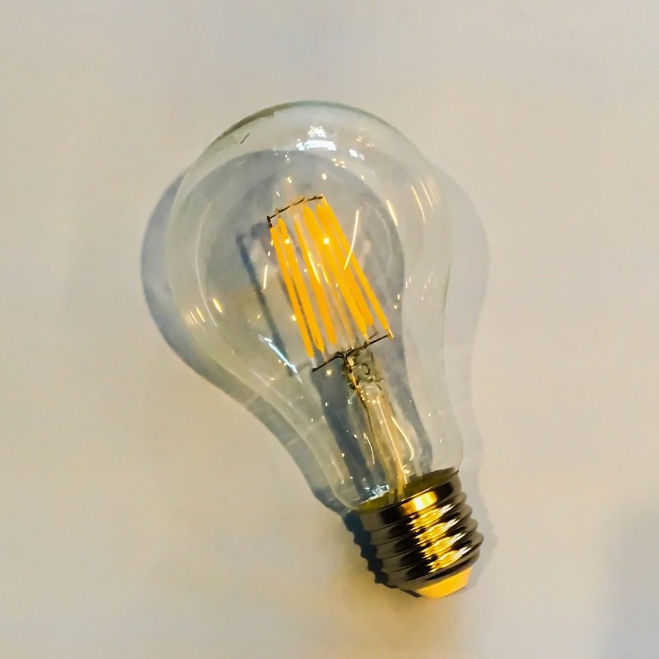 Luci da Esterno  Catenaria di lampadine da 40 Metri con 40 Lampadine a LED  da 4W bianco caldo con cavo nero non prolungabile