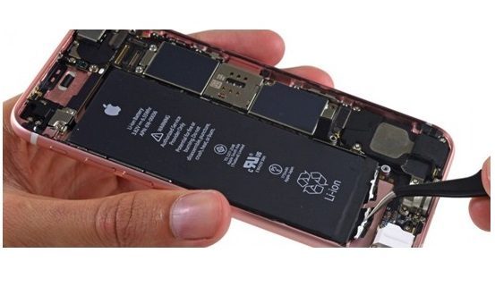 Con iOS 11.3 l’iPhone gestirà meglio la batteria