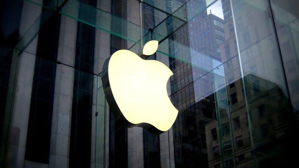 Anche Apple sta pensando ad un iPhone pieghevole