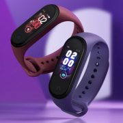 Anche in Italia Xiaomi MI Band 4 con schermo a colori!