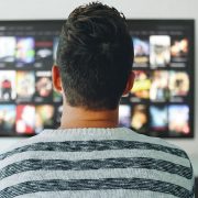 Netflix su Sky: come vedere e quanto costa